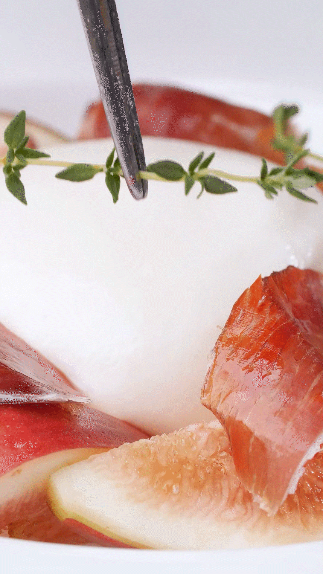 周边围上一圈无花果
